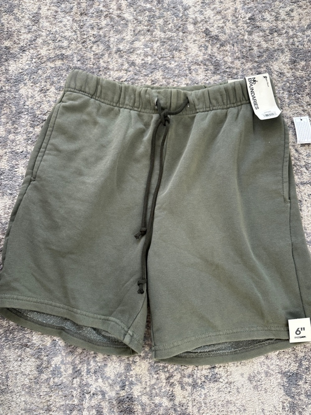 No Boundaries Men’s Olive Green Athletic Drawstring Shorts